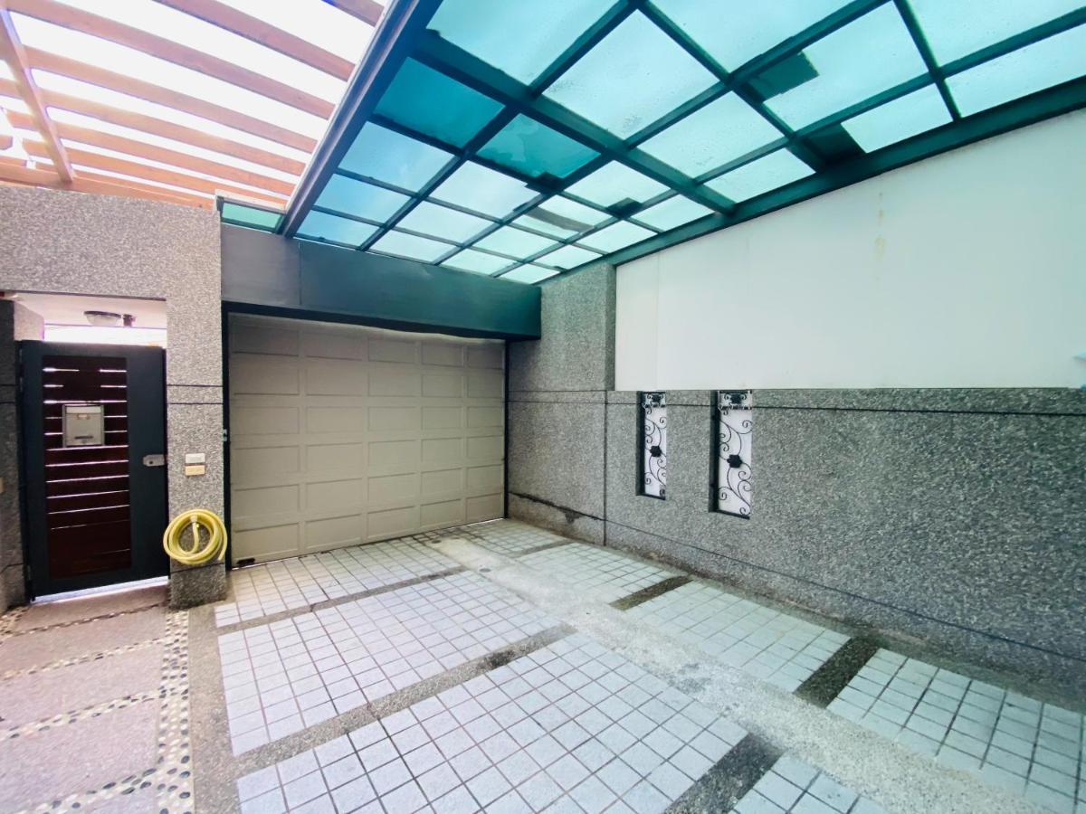 七之一二館-位市區可包棟附車位 花蓮市 エクステリア 写真